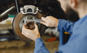 Car Servicing at Reads Mot & Repair Centre
